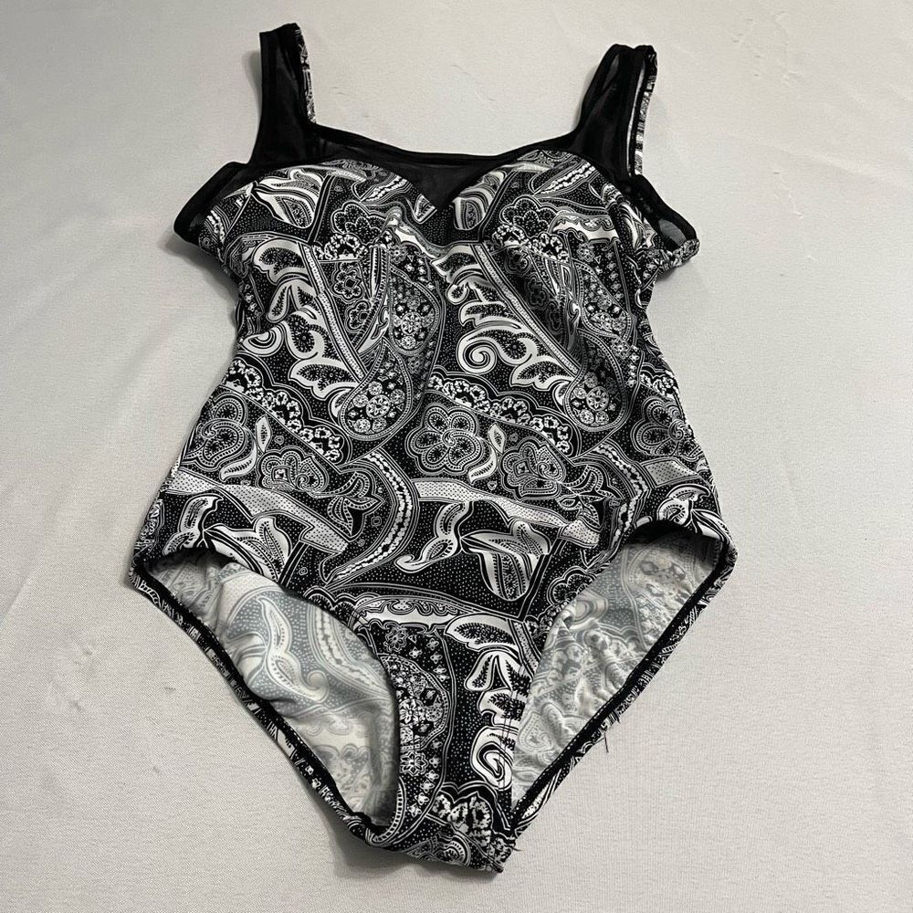 Shore Shapes Black White Paisley One Piece Swimsuit Bathing Suit Size 12